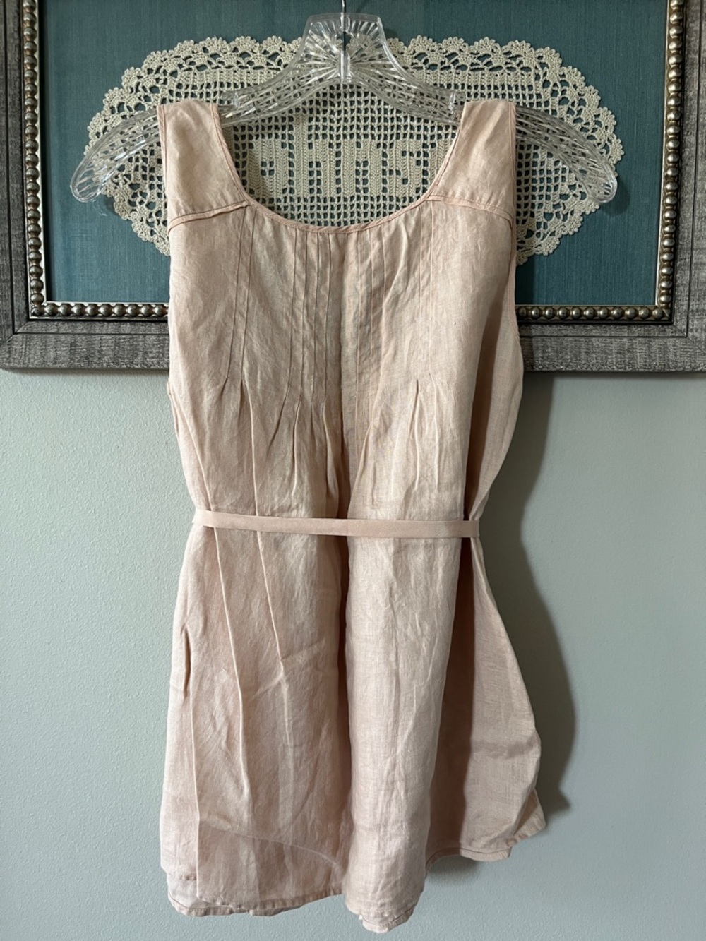 J. Crew Pale Blush Linen Pintuck V-Neck Tank - Picture 4 of 4